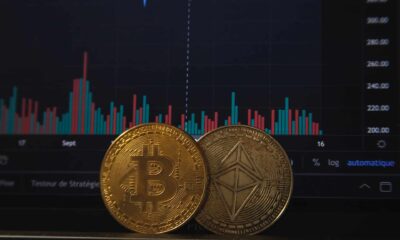 Bitcoin and Ethereum Investment Products See Outflows and Altcoins Defy Downtrend