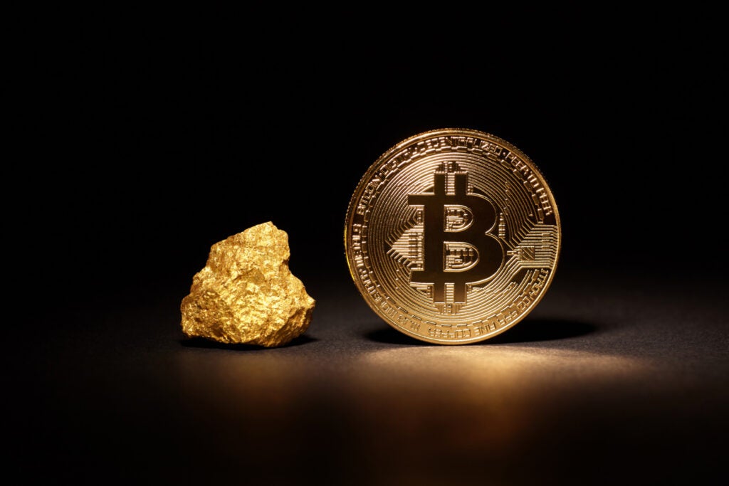 Peter Schiff Warns Against Accumulating 'Risk Assets' Like Tech Stocks and Bitcoin Amid Inflation Concerns: 'Investors Should Buy Gold'