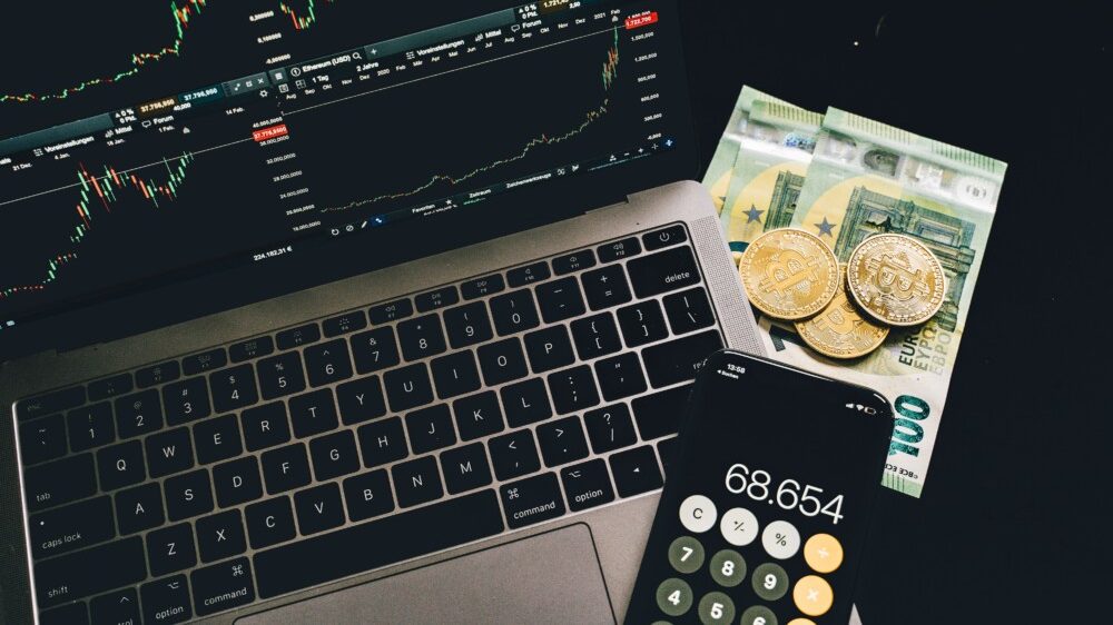 The impact of decentralized finance on traditional banking