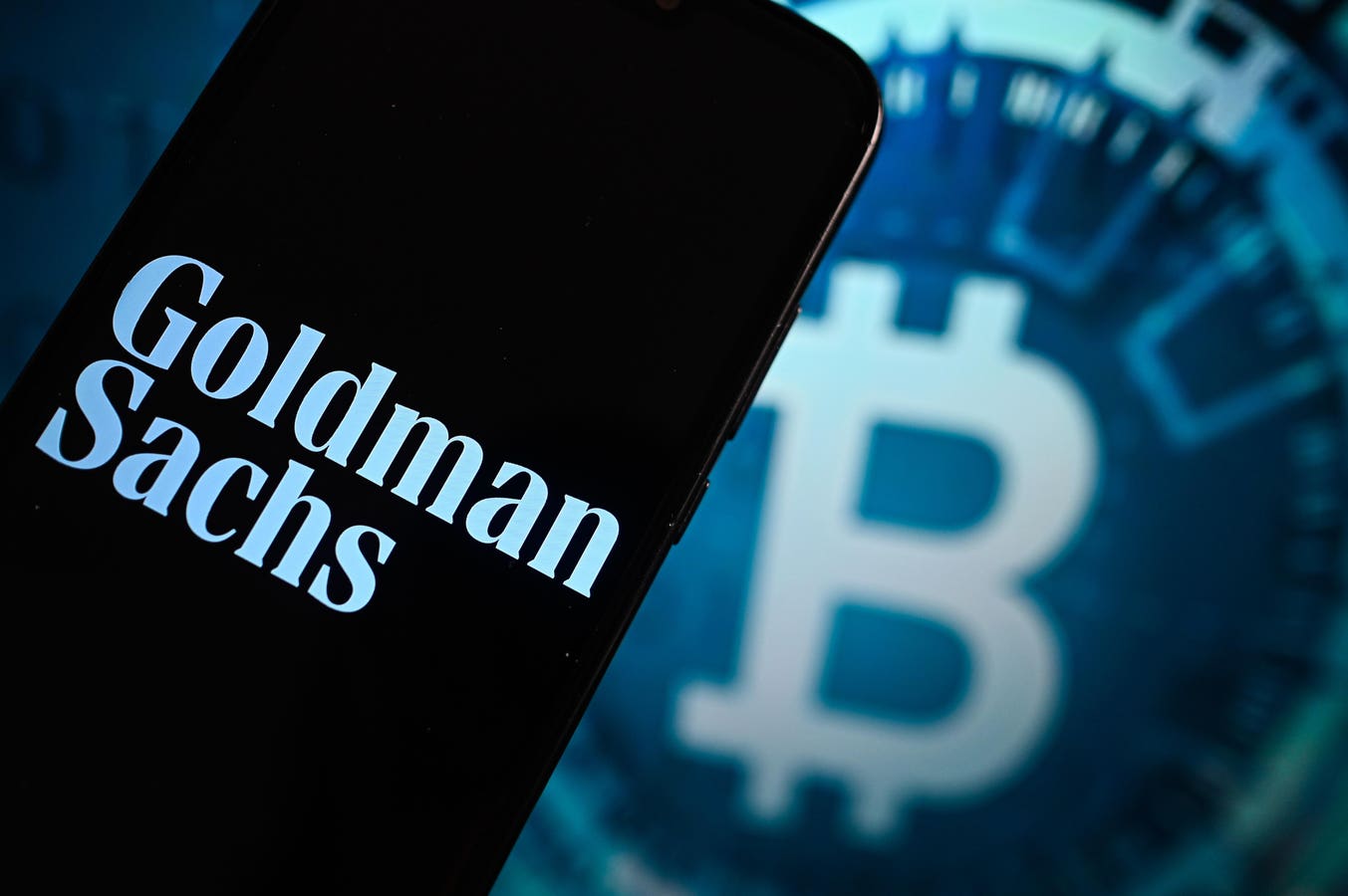 Goldman Sachs Releases 'Stunning' Forecast for Bitcoin and Ethereum ETFs After Price 'Turning Point'