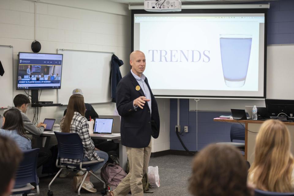 Dr. Kary Oberbrunner, a professor at the Robert W. Plaster School of Business at Cedarville University in Ohio, speaks in one of his lectures on intellectual property protection.  He will address this topic at the international blockchain conference in London, England.