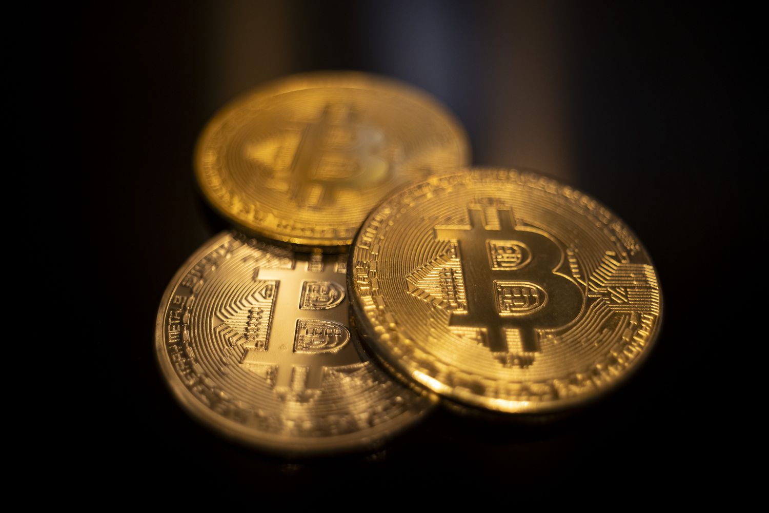 Spot Bitcoin ETFs saw record one-day outflows yesterday amid Bitcoin price volatility