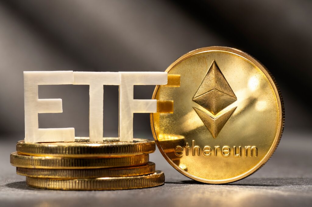 VanEck waives upfront fees on Spot Ethereum ETFs, plans to “catch up” on DeFi volume