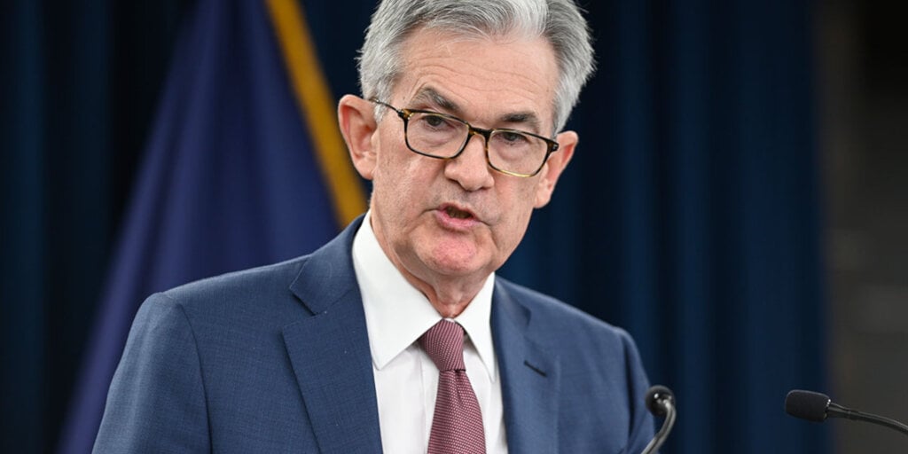 Bitcoin, Ethereum Prices Fall as Fed Announces 2024 Rate Cut