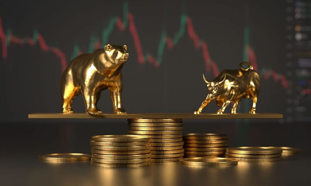 Crypto and stock markets end week lower, Bitcoin struggles to hold $60K support