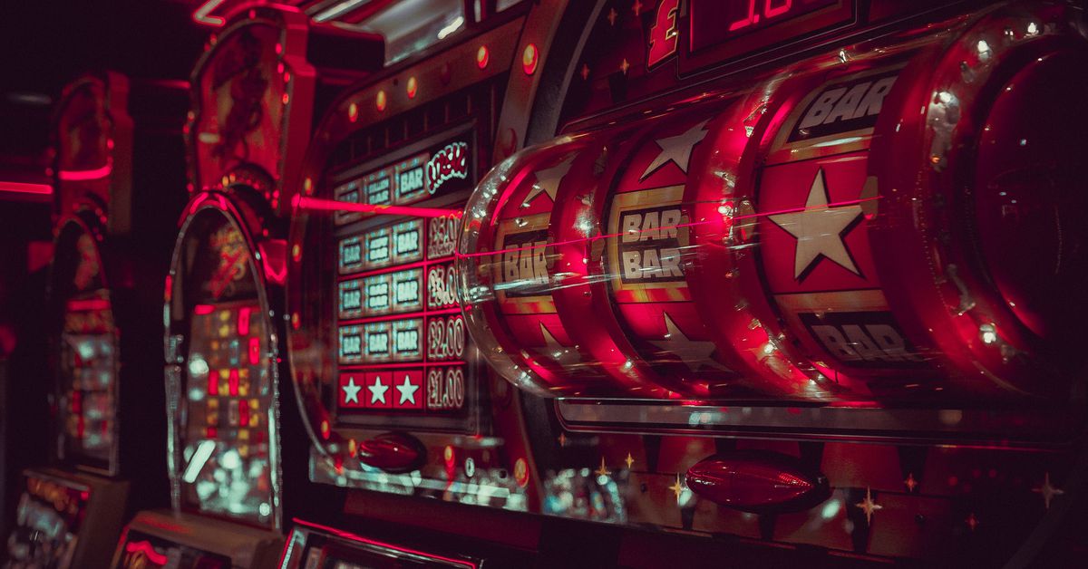 Crypto Casino Founder Apologizes for Gambling on Investors' Funds