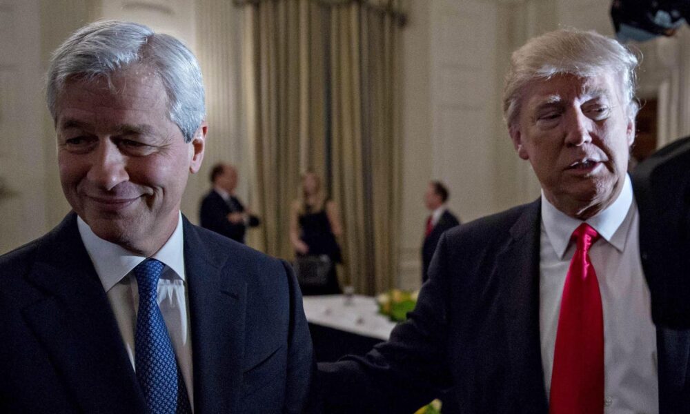 "He changed his mind" — Trump reveals JPMorgan CEO suddenly switched from Bitcoin and cryptocurrencies amid massive price rally